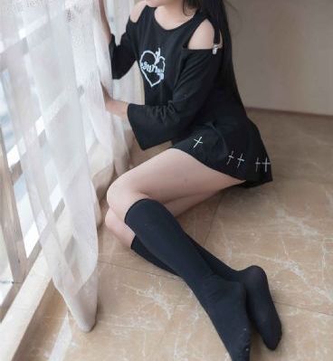 我们视频高清在线观看第一集_手机在线看片