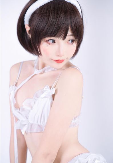 秋霞免费在线_超清电影完整版