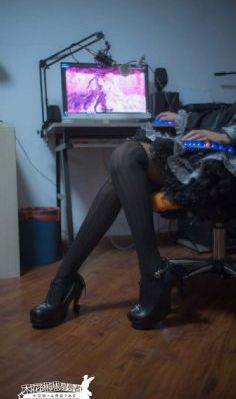 邻座的怪同学免费观看动漫_在线观看电视剧