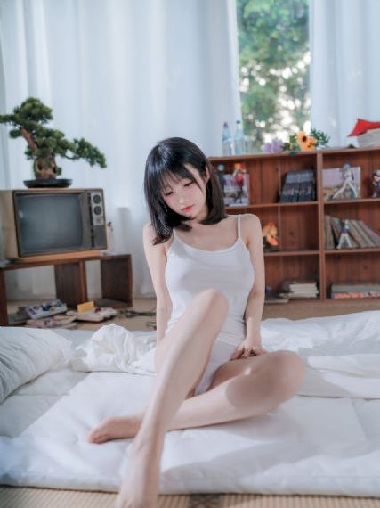 《锦衣之下》电视剧_BD国语在线观看