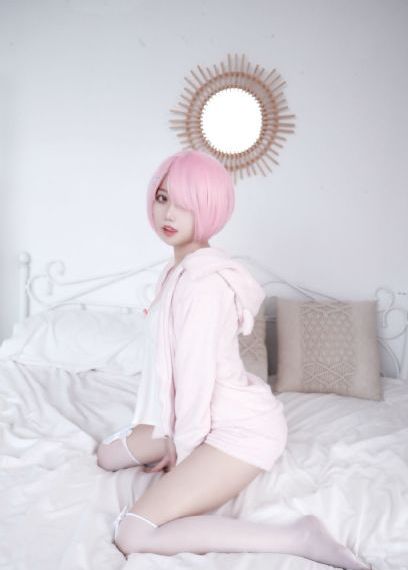 年轻的女教师2在线观看_BD英语免费观看最新