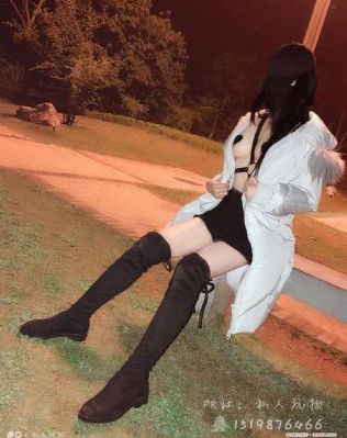 漂亮的女保姆电影_超清HD在线观看